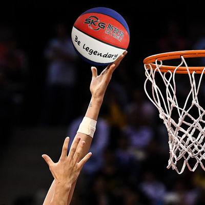 Bola de cuero reflexiva olográfica del baloncesto de la talla 7 de la PU del OEM